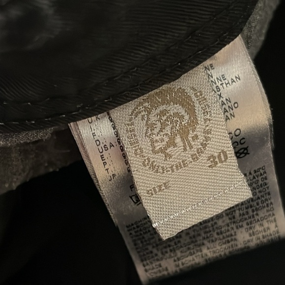 Diesel Industries Jeans NEWZ
Wash 0038T Low rise Straight leg -Size 30 - Picture 11 of 14